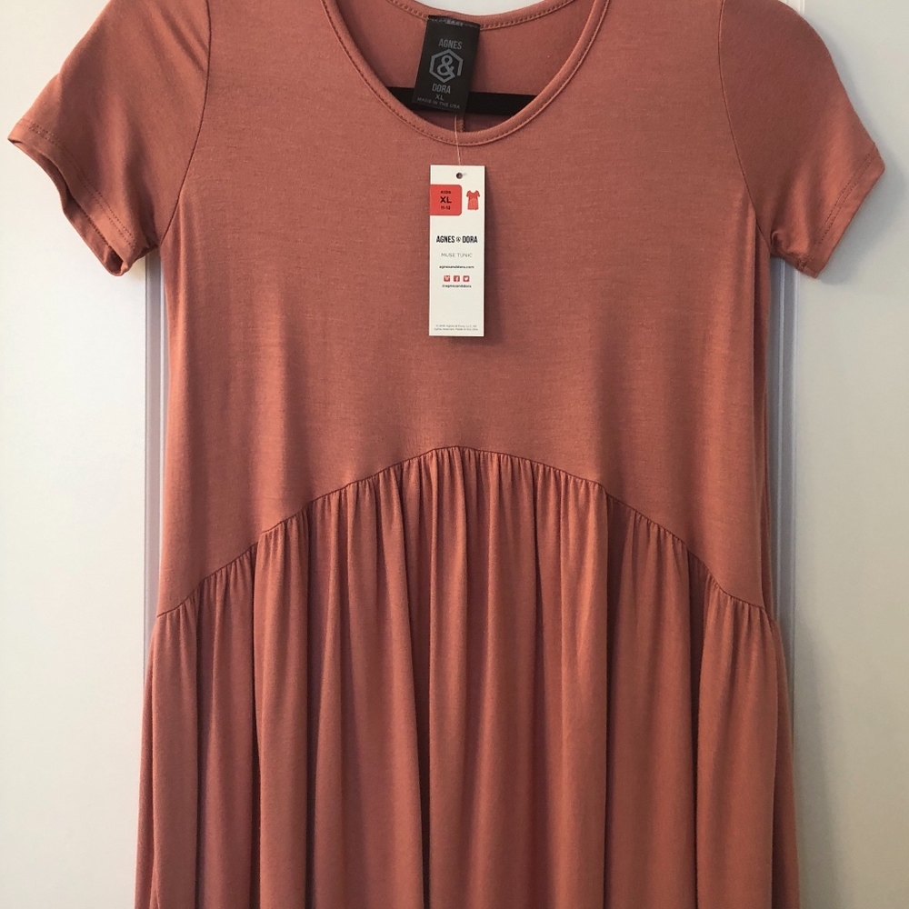 Agnes & Dora Kids Muse NWT Size XL